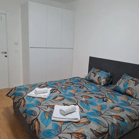 Skopje Centar Margarita Luxury Aprtment Appartement Buitenkant foto