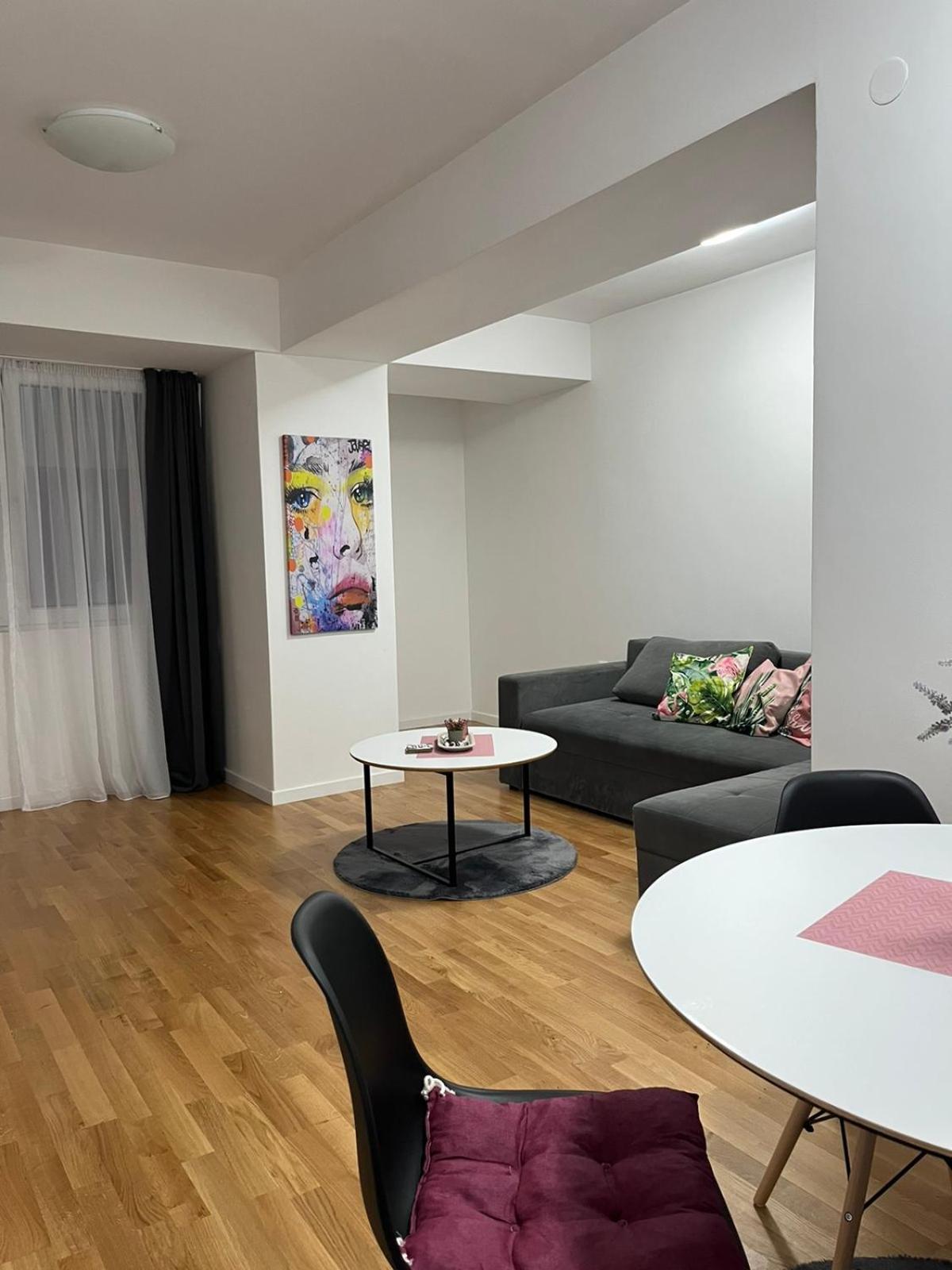 Apartment Centar Margarita Luxury Aprtment